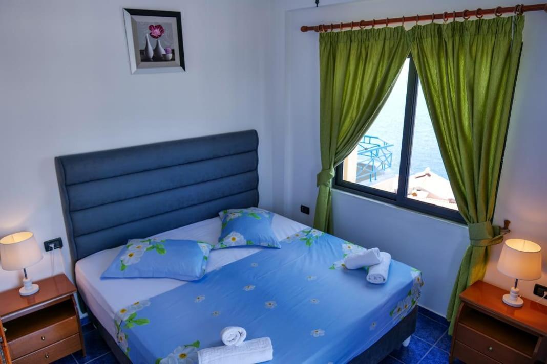 Blue Heaven Hotel Sarande Exterior photo
